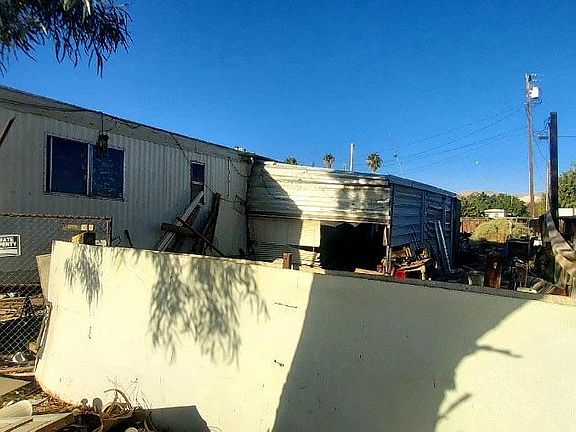 4th image of 919 Madera St #919