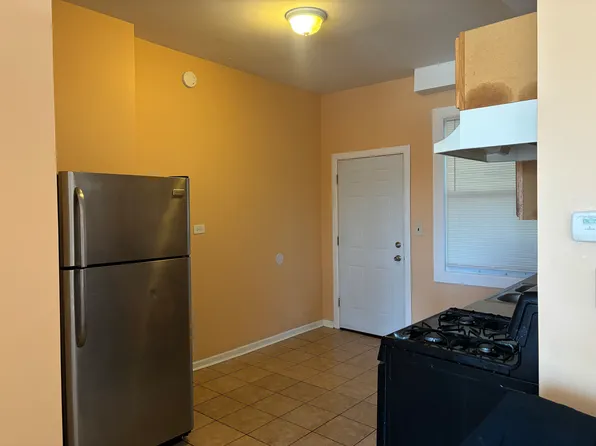 7756 S Evans Ave #2, Chicago, IL 60619