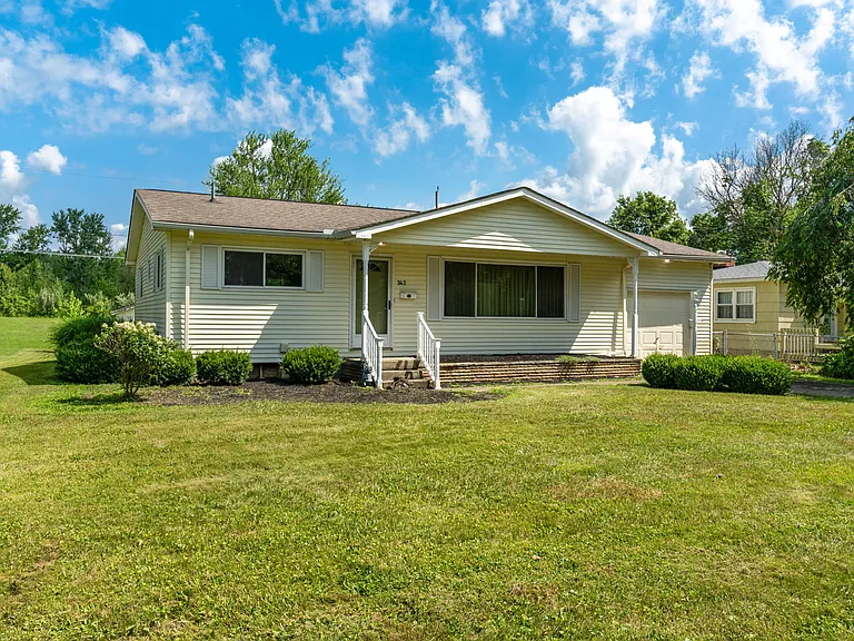 342 Buena Vista Dr — Photo 1