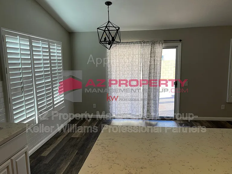 7732 W Ocotillo Rd — Photo 11