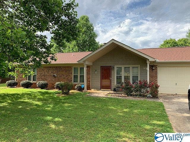 1st image of 209 Thach Ln