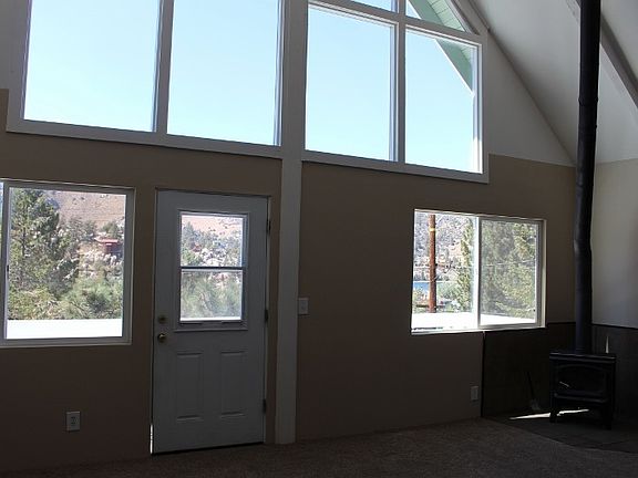 5th image of 174 Lakeview Dr
