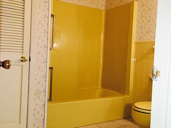 5th image of 142 Lamoray Dr