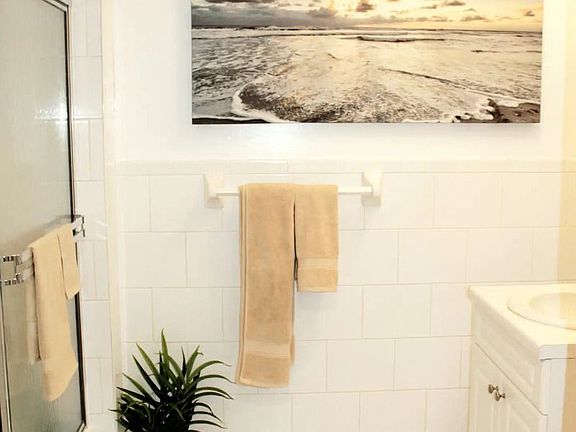 4th image of 10124 Queens Blvd APT 5C