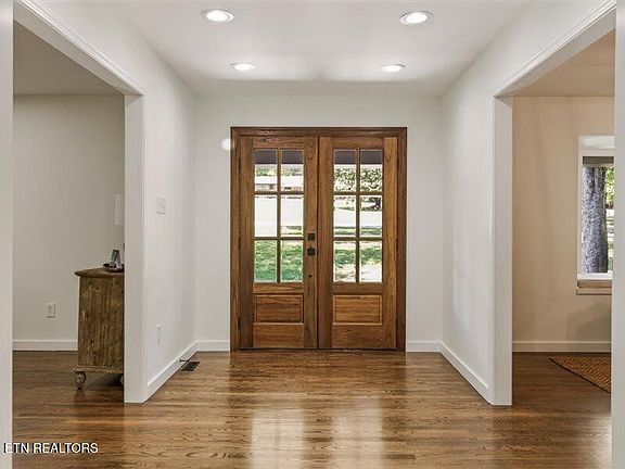5th image of 2316 Cove Field Rd