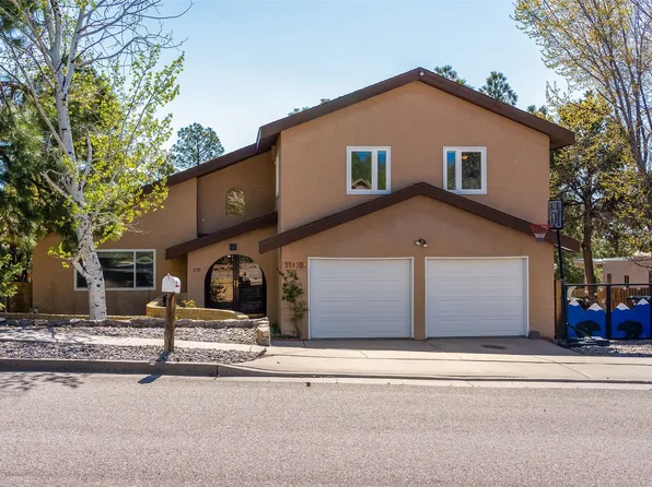 1930 Camino Mora, Los Alamos, NM 87544