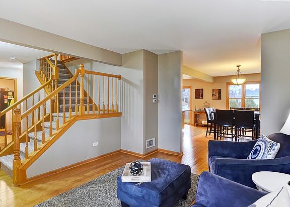 5th image of 24918 Blakely Dr