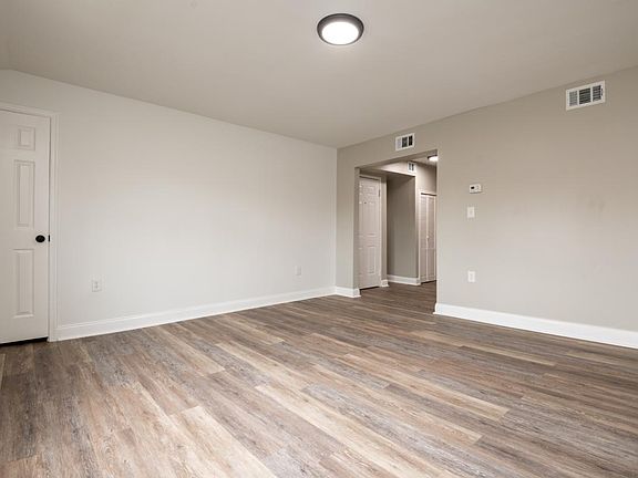 1716-Capitol-Ave-NE-#4-2_04072022