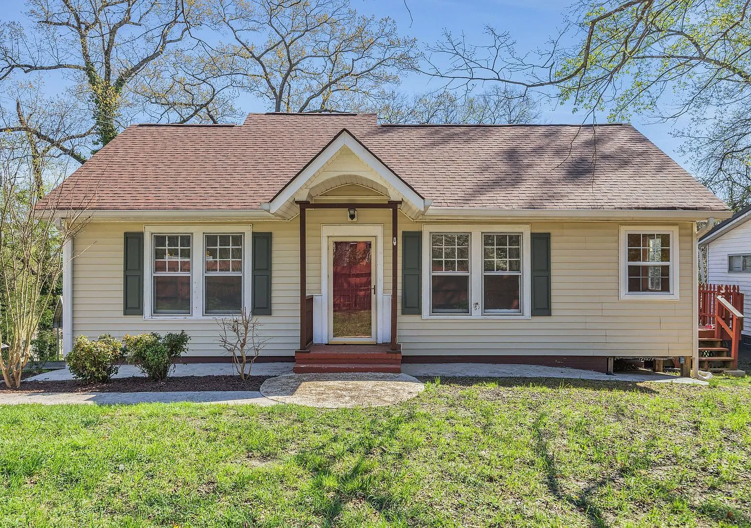 $500 Off 1st Full Months Rent! Charming 3 Bed, 2 Bath Rossville, Ga Rental! — Photo 1