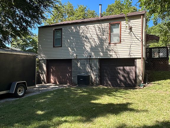 5th image of 1121 Kiowa St