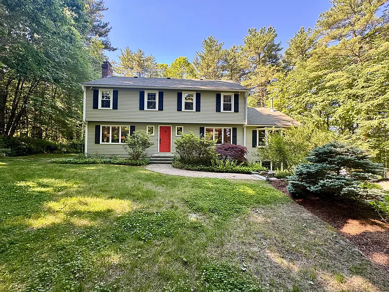 292 Stow Rd — Photo 3