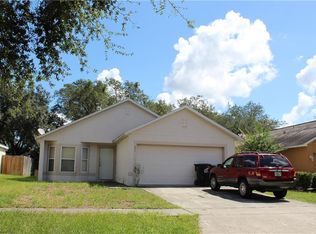 437 Comfort Dr, Apopka, FL 32712