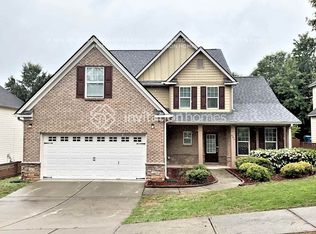 961 Ashton Park Dr, Lawrenceville, GA 30045