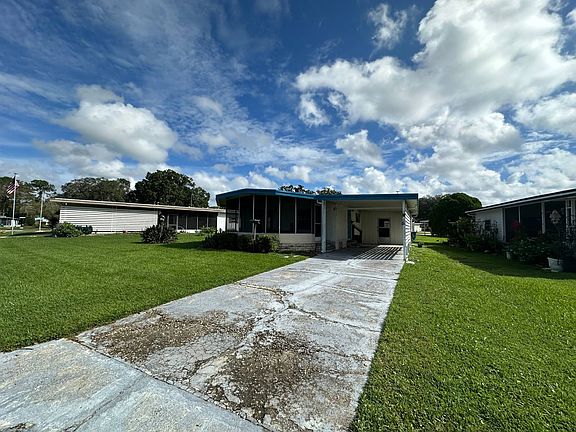 2nd image of 45 Turquoise Way
