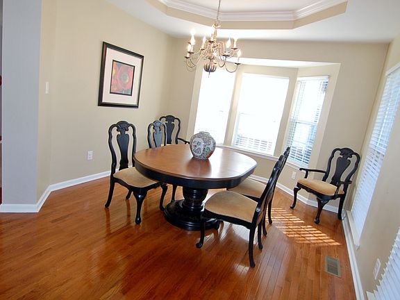 2nd image of 6929 Bolelyn Dr
