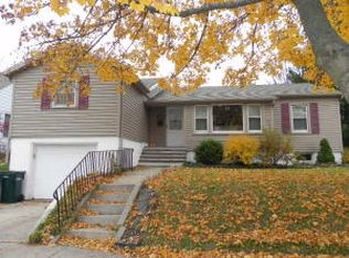 319 Lucile St, Fort Atkinson, WI 53538