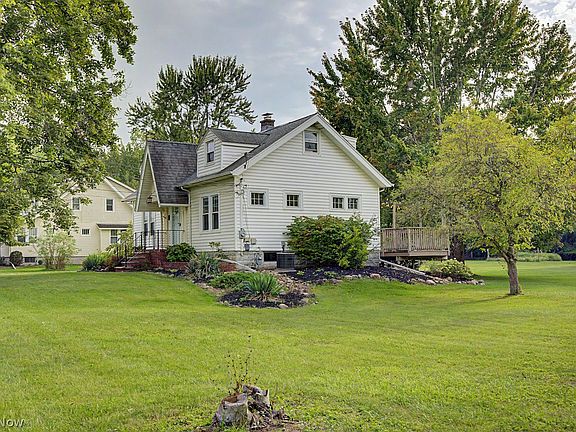 2nd image of 7490 Race Rd