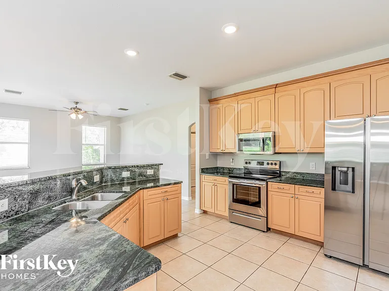 2081 Nuremberg Blvd — Photo 7
