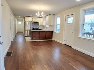 26 Taylor St, Providence, RI 02907