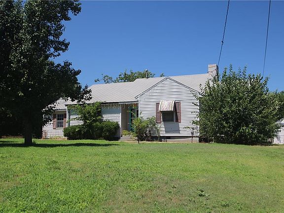 5th image of 1320 N Grant St