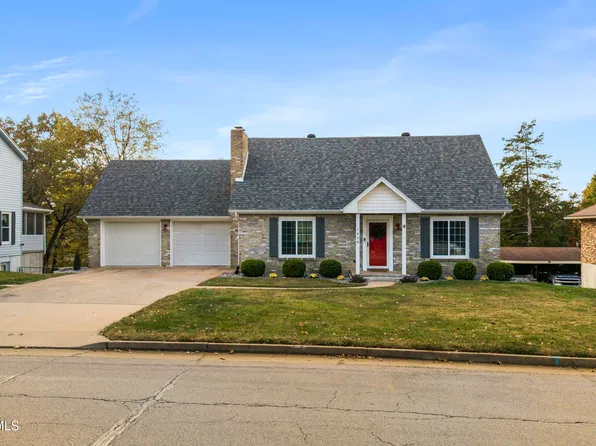 1438 Satinwood Dr, Jefferson City, MO 65109