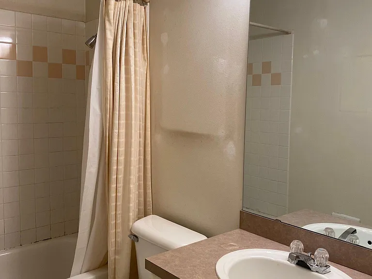 6527 200th St SW #204 — Photo 14