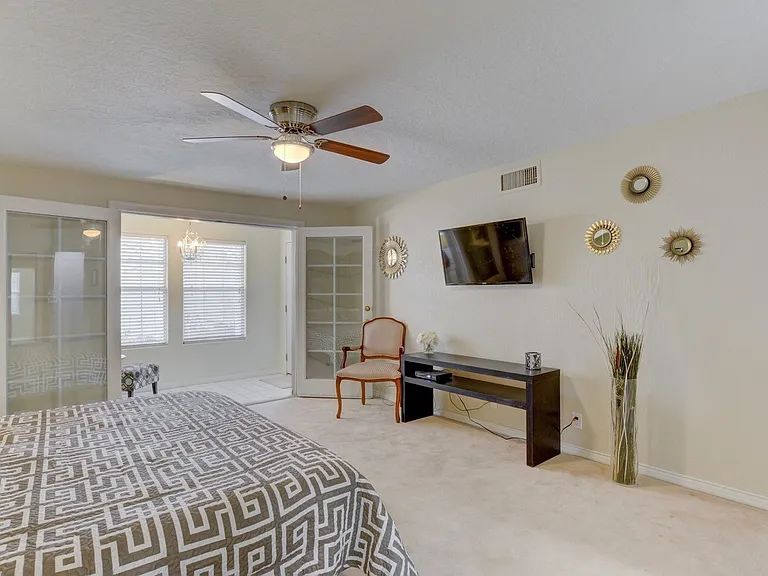 1328 Saint Jude Cir — Photo 31