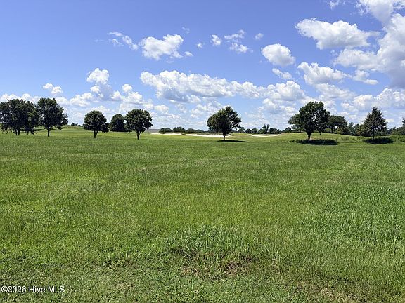 2nd image of 104-106 Regency Circle LOT 296