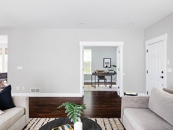 5th image of 2520 Xanthia Court