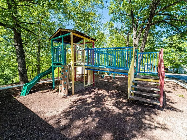 5 Chandler Ln #ID1295580P — Photo 41