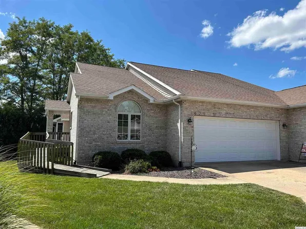 2608 Kings Pointe SE, Quincy, IL 62305