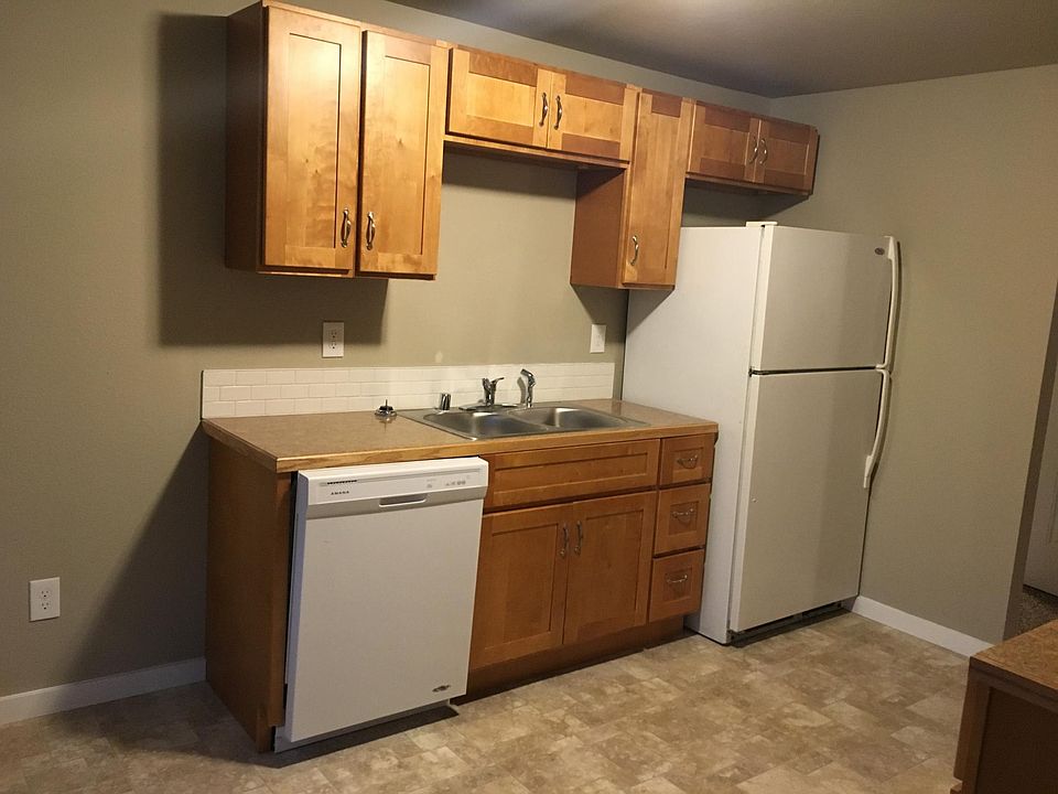 1st image of 12015 C St S