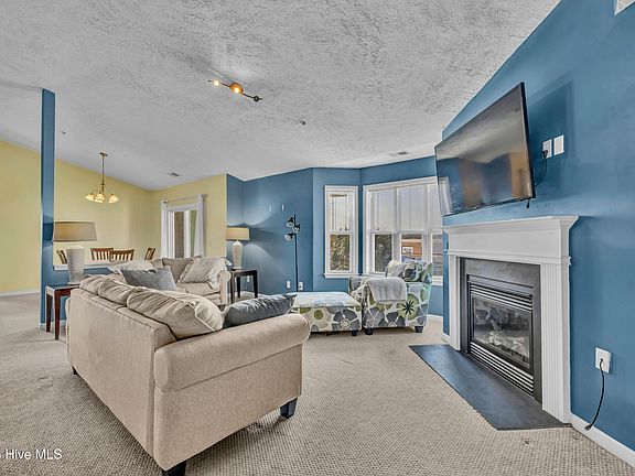 5th image of 625 Spencer Farlow Drive #31