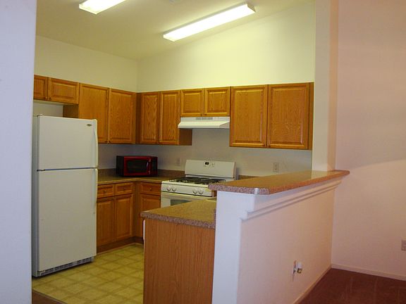 5th image of 8658 Tomnitz Ave