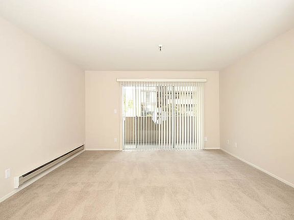 2nd image of 408 Grant Ave APT 202