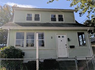 21 Foster St, Pawtucket, RI 02861