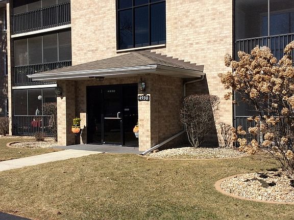 3rd image of 4930 134th Ct APT 304