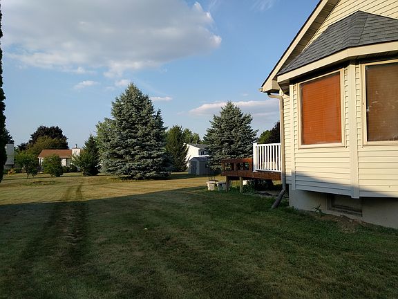 3rd image of 5040 Aspen Dr
