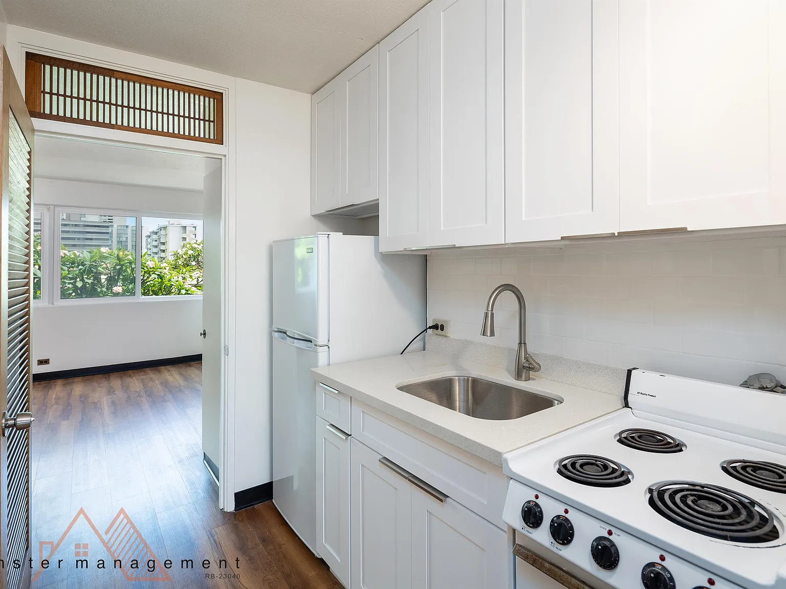PH0302 - Punahou Hale - 302 — Photo 2