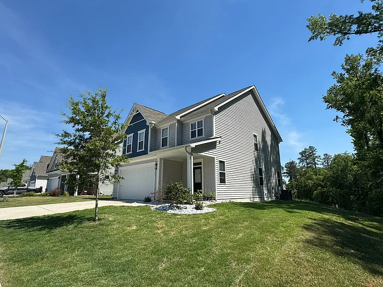 131 Alta Crest Ln — Photo 2
