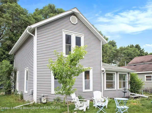 228 W Pearl St, Ovid, MI 48866