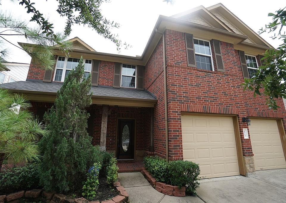 1st image of 4414 Greenwood Trace Ln