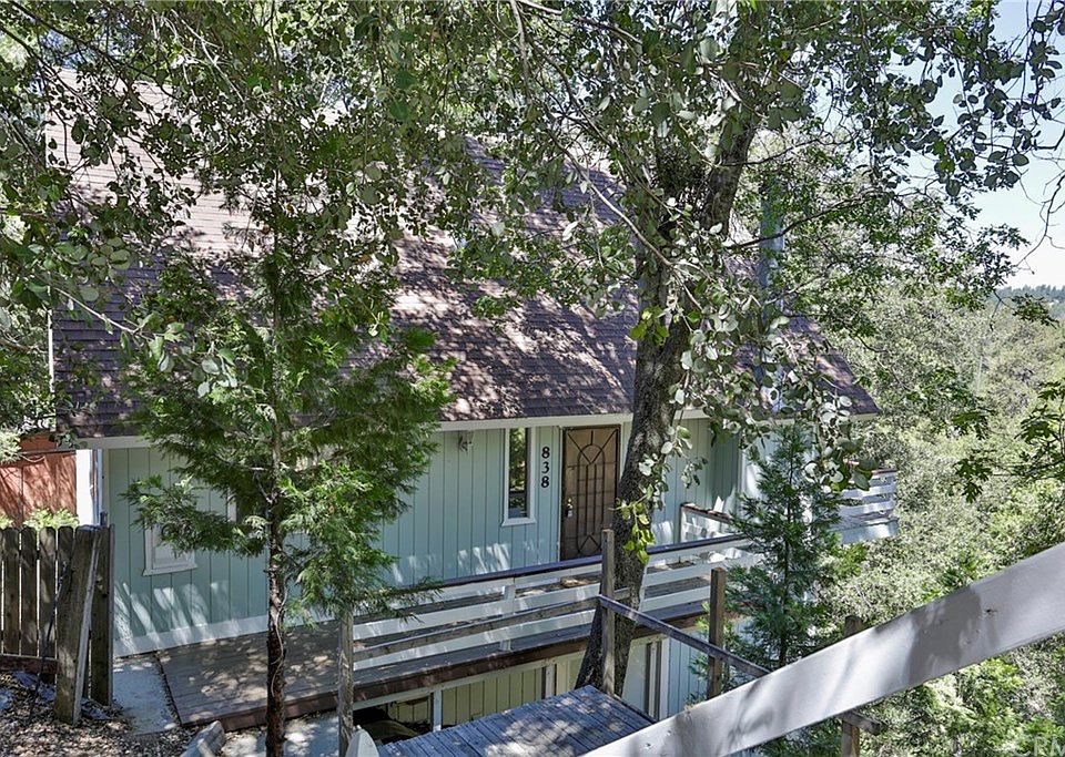 1st image of 838 Berne Dr