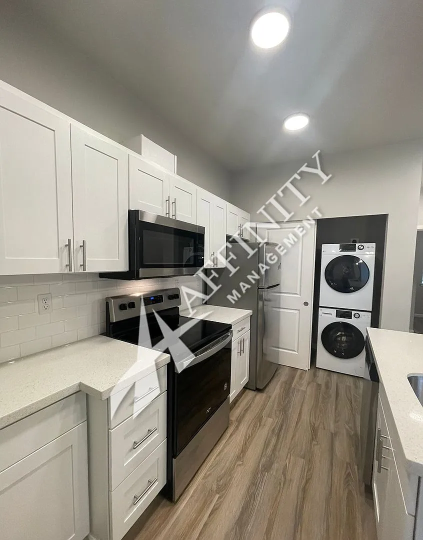PHE3616-3622 — Photo 4