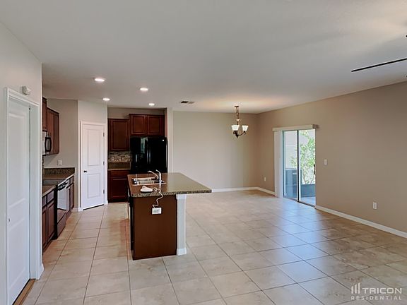 3rd image of 17001 Peaceful Valley Dr
