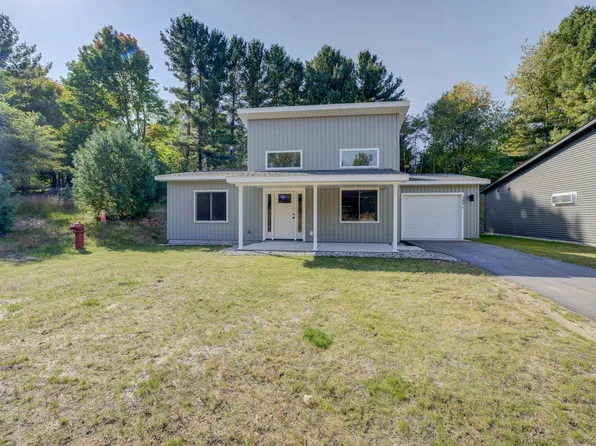 3896 Falling Leaf Trl, Traverse City, MI 49686