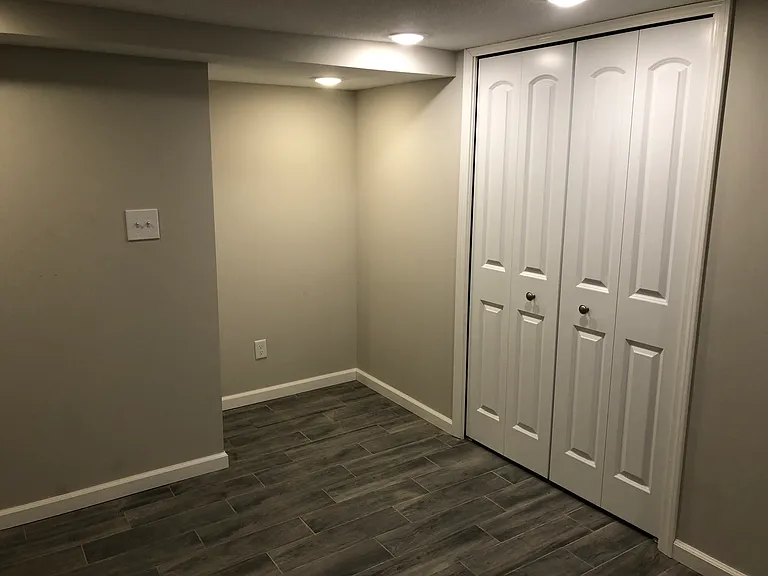 bedroom huge with large closets