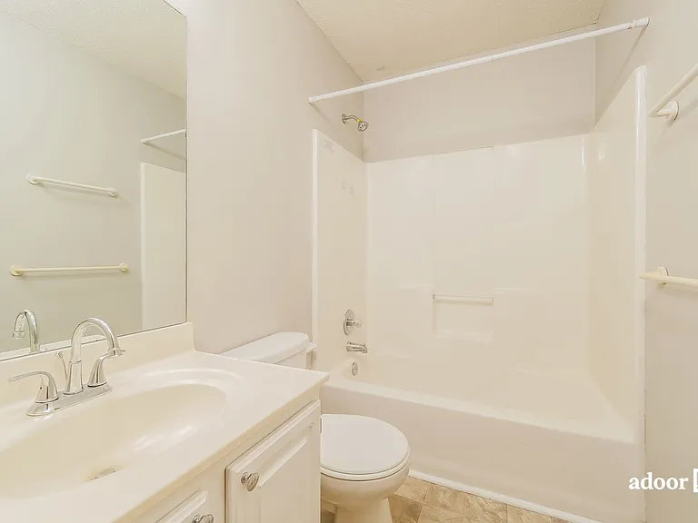 3514 NW 71st St — Photo 11