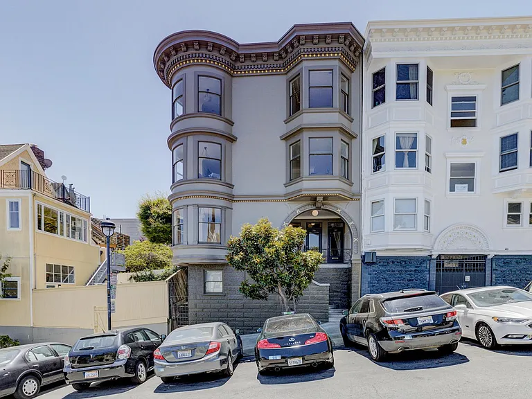 727 Waller Street