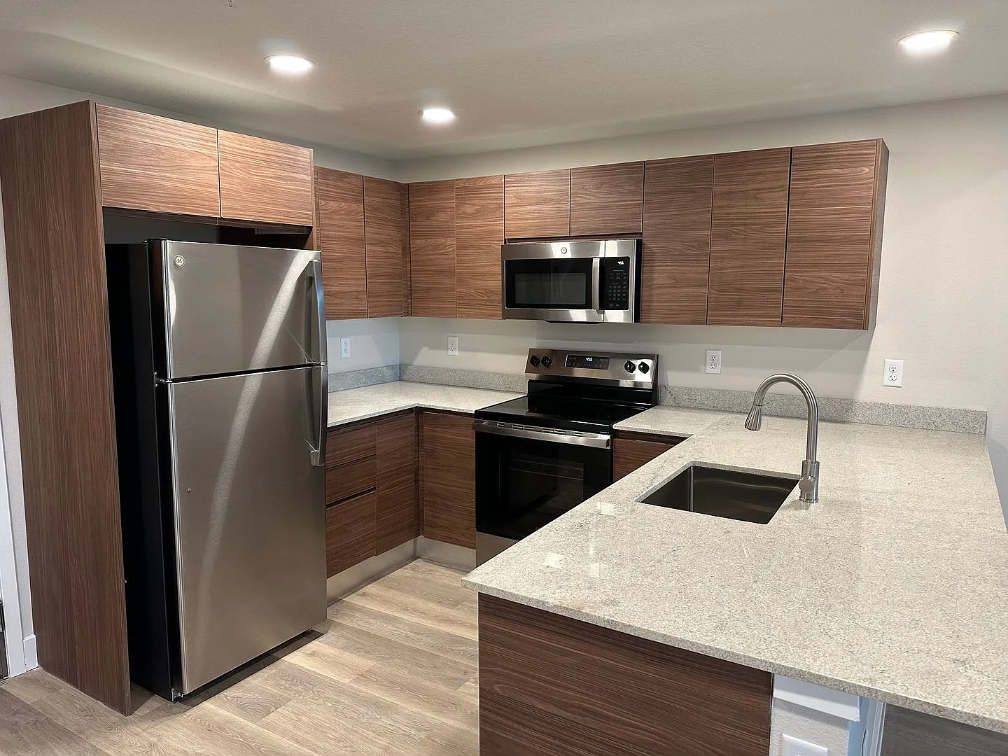 Mendez Properties 1861, LLC — Photo 2